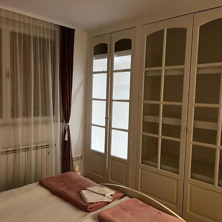 Apartman Gold Maris Apartment Karlovac Exterior photo